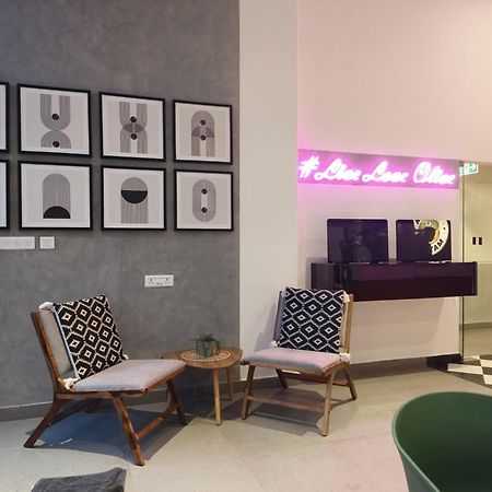 Olive Hotel Brookefield By Embassy Group 벵갈루루 외부 사진